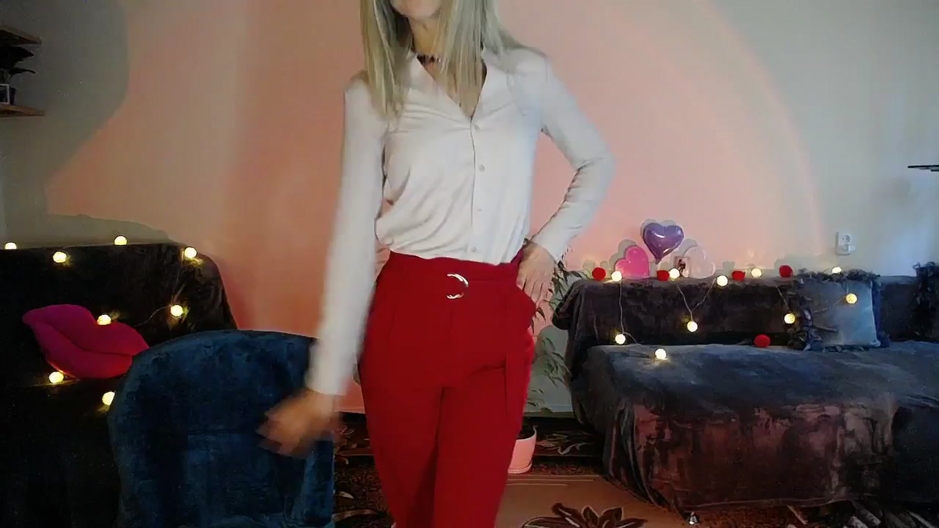 Gallery image thumbnail from Sunshine_alis's myfreecams stream on, 09/17/2025, 16:05 image 17 of 20