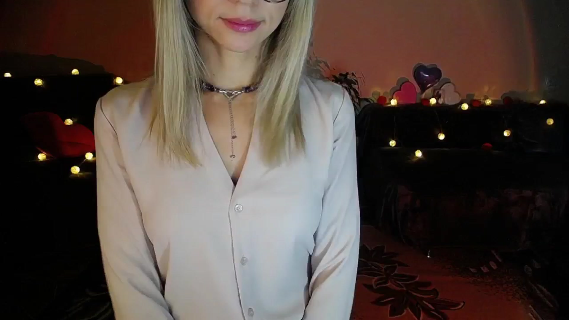 Gallery image thumbnail from Sunshine_alis's myfreecams stream on, 09/17/2025, 17:42 image 16 of 20