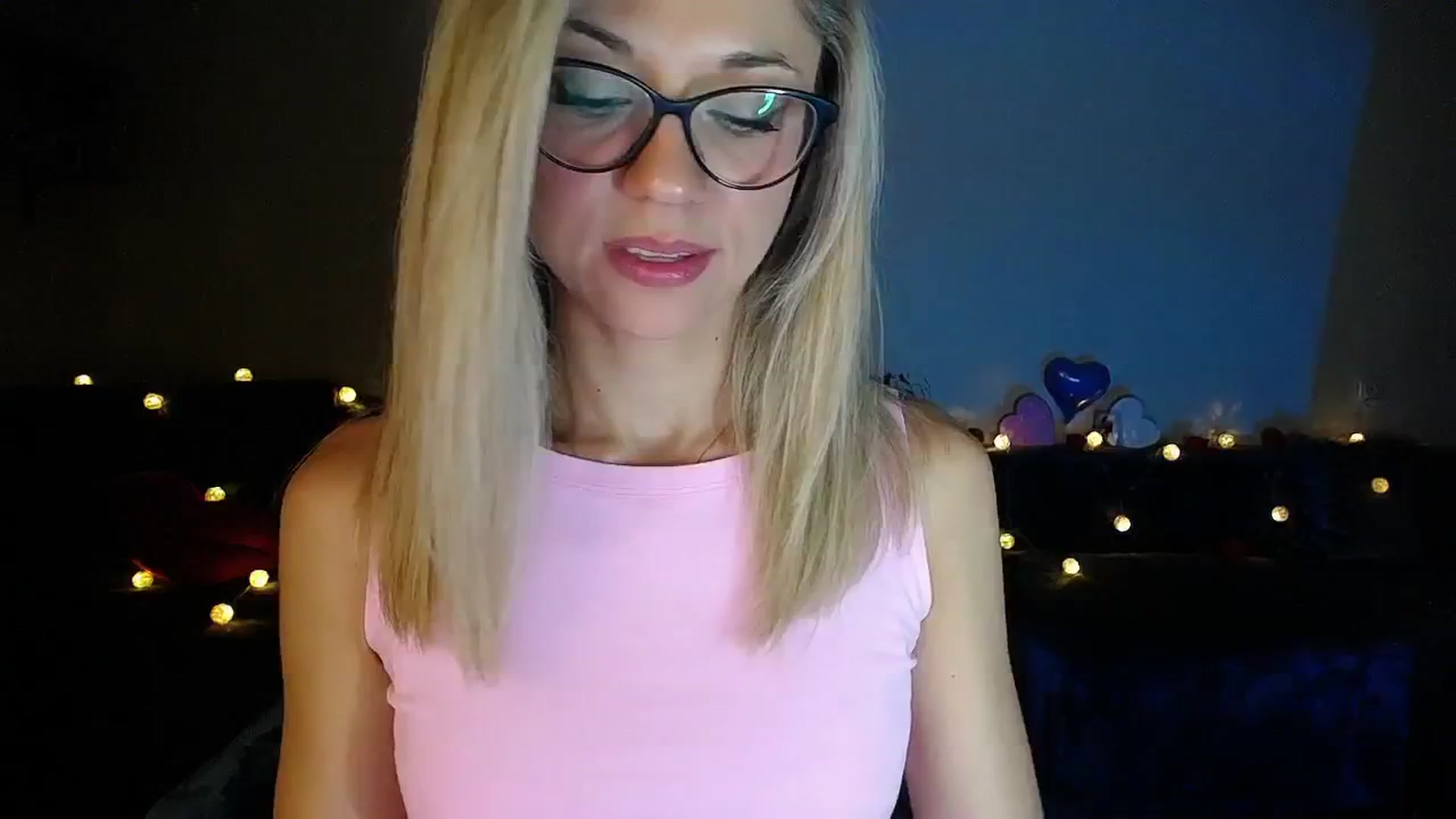 Gallery image thumbnail from Sunshine_alis's myfreecams stream on, 09/18/2025, 18:17 image 19 of 20