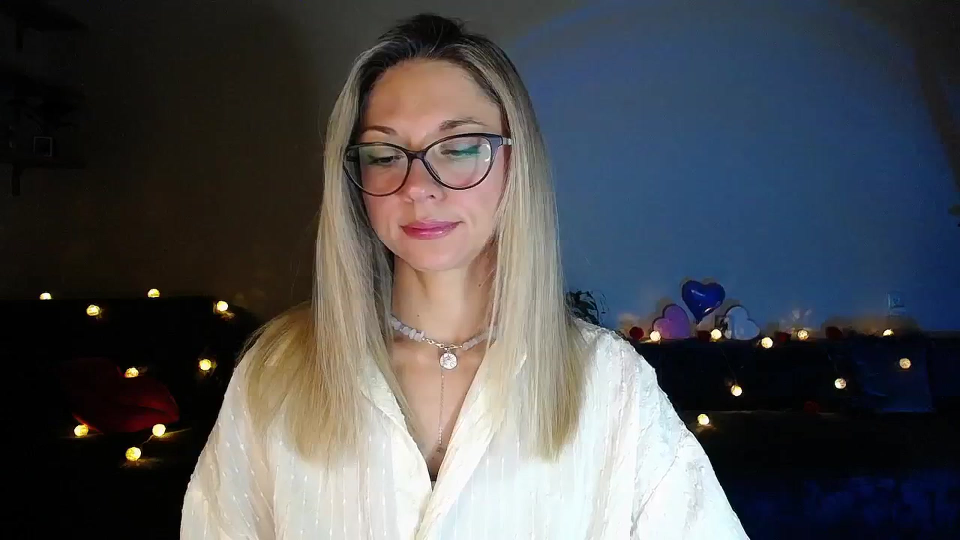 Gallery image thumbnail from Sunshine_alis's myfreecams stream on, 09/19/2025, 17:54 image 3 of 20