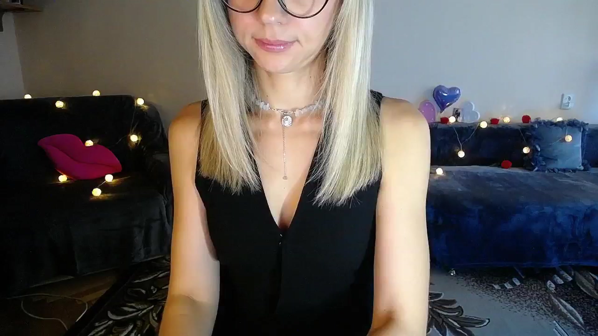 Gallery image thumbnail from Sunshine_alis's myfreecams stream on, 09/22/2025, 16:03 image 7 of 20