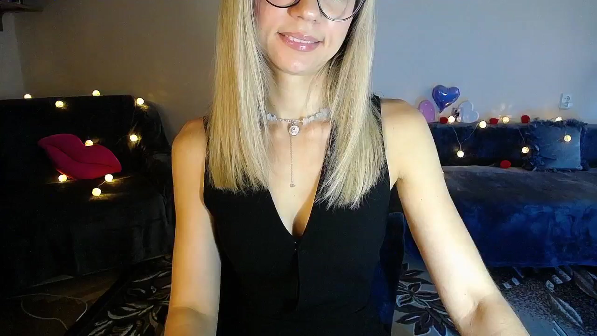 Gallery image thumbnail from Sunshine_alis's myfreecams stream on, 09/22/2025, 16:03 image 19 of 20