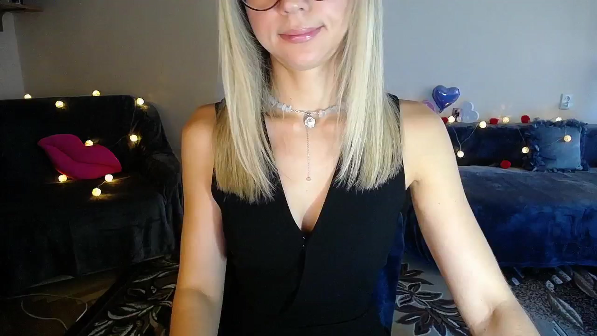 Gallery image thumbnail from Sunshine_alis's myfreecams stream on, 09/22/2025, 16:03 image 8 of 20