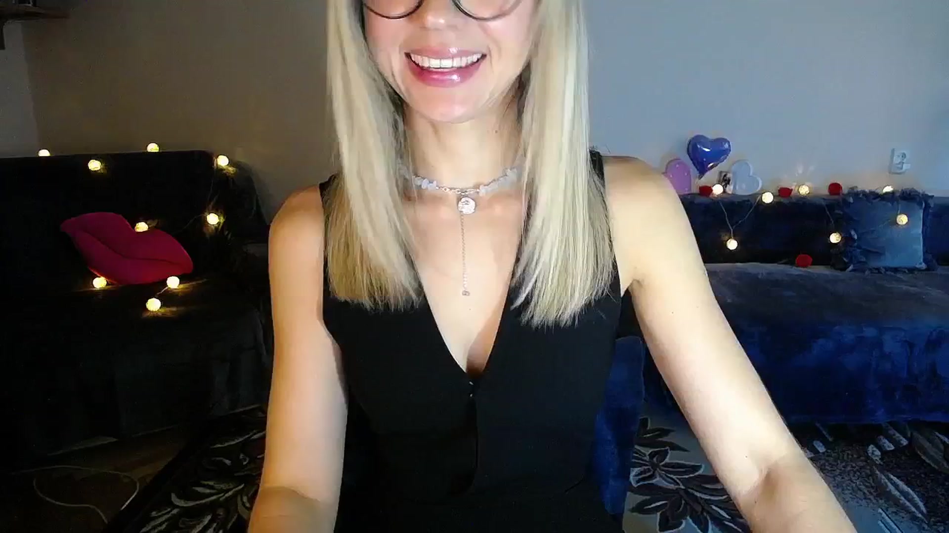 Gallery image thumbnail from Sunshine_alis's myfreecams stream on, 09/22/2025, 16:03 image 17 of 20