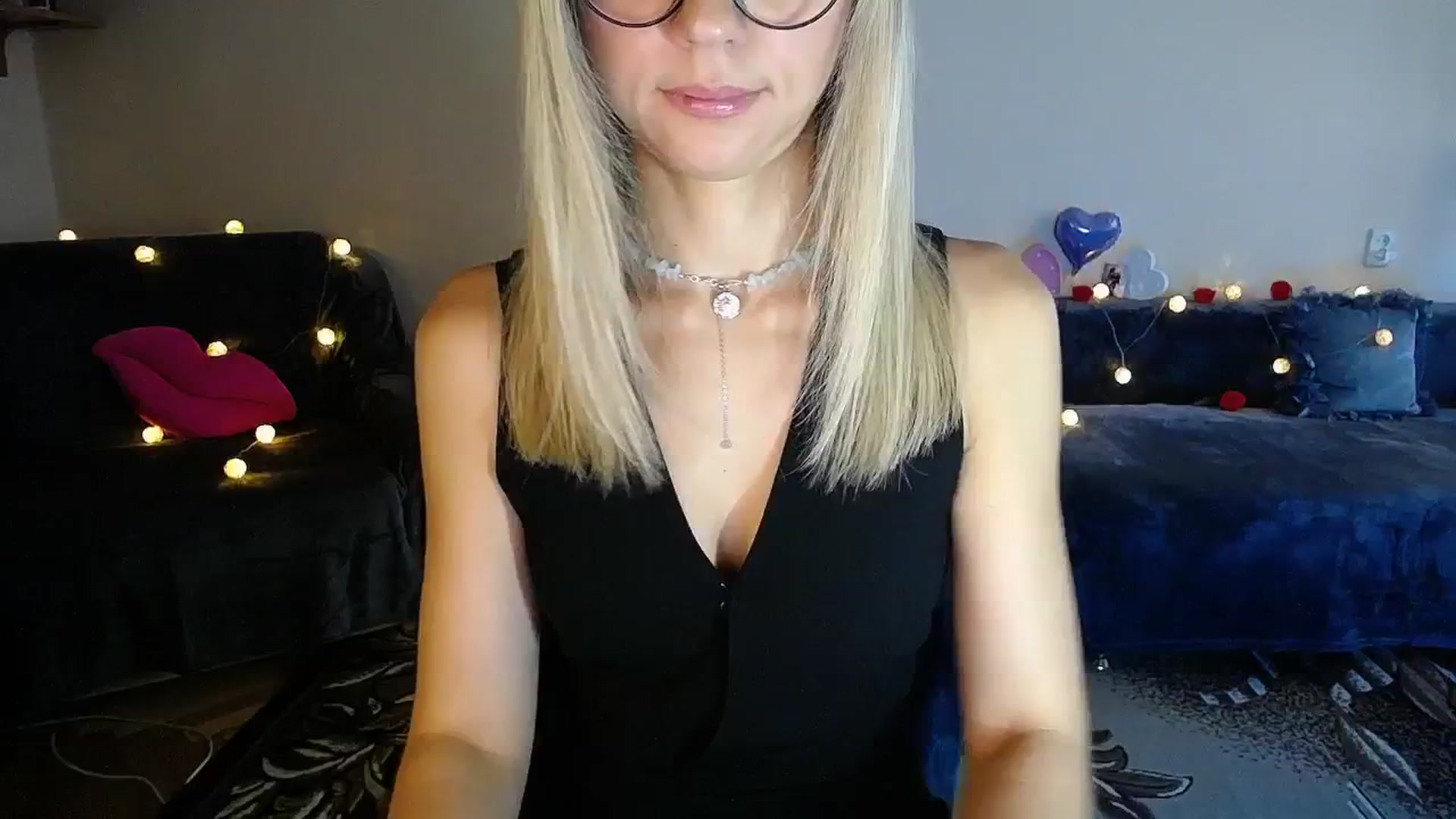 Gallery image thumbnail from Sunshine_alis's myfreecams stream on, 09/22/2025, 16:03 image 11 of 20