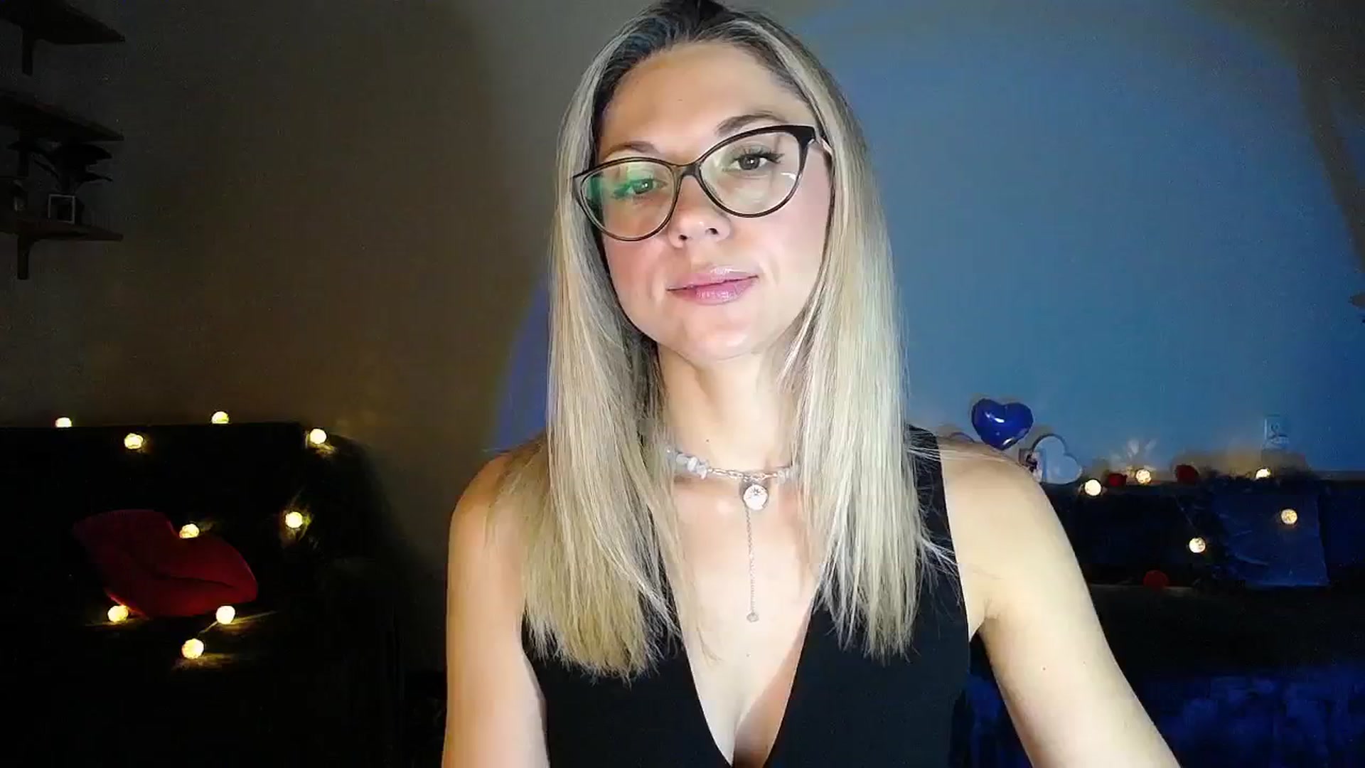 Gallery image thumbnail from Sunshine_alis's myfreecams stream on, 09/22/2025, 16:46 image 1 of 20