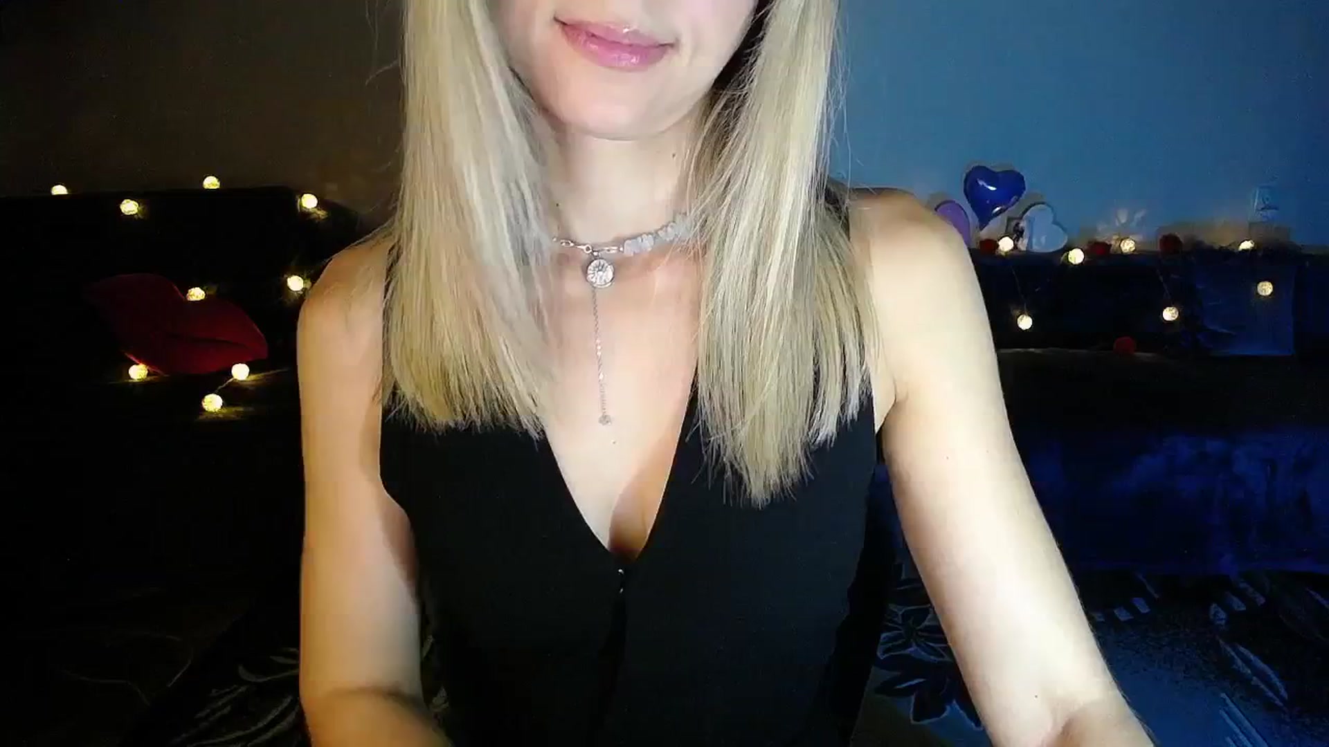 Gallery image thumbnail from Sunshine_alis's myfreecams stream on, 09/22/2025, 19:19 image 9 of 20