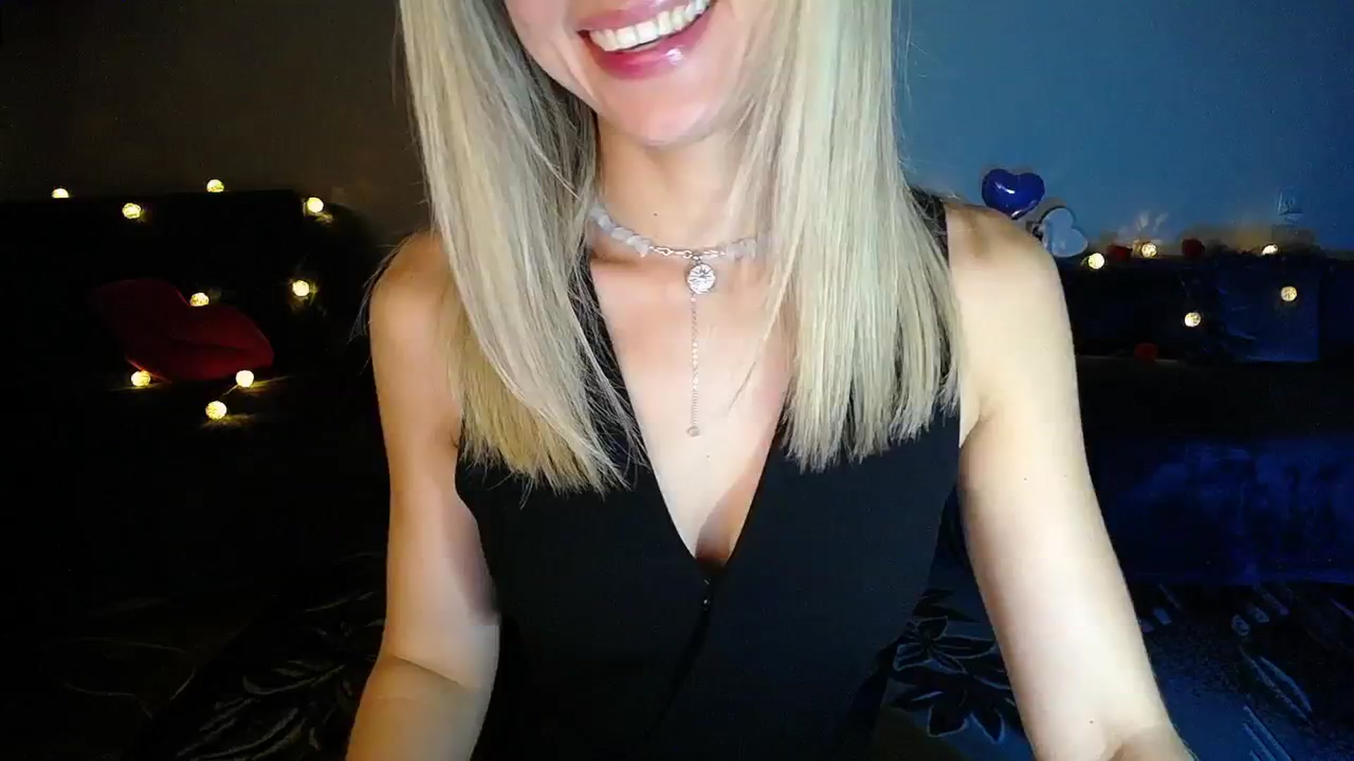 Gallery image thumbnail from Sunshine_alis's myfreecams stream on, 09/22/2025, 19:19 image 10 of 20