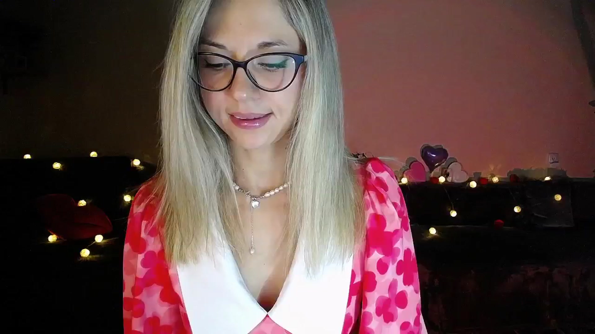 Gallery image thumbnail from Sunshine_alis's myfreecams stream on, 09/23/2025, 17:28 image 2 of 20