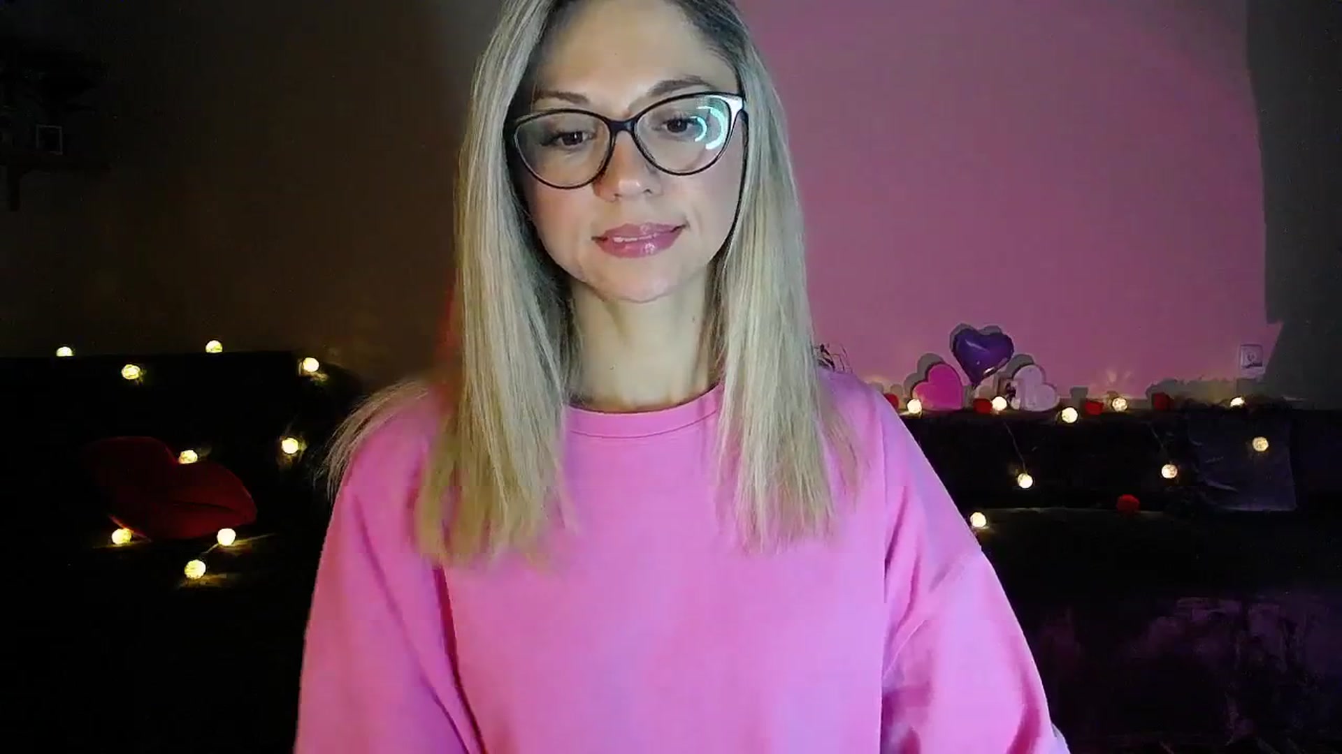 Gallery image thumbnail from Sunshine_alis's myfreecams stream on, 09/25/2025, 17:41 image 6 of 20