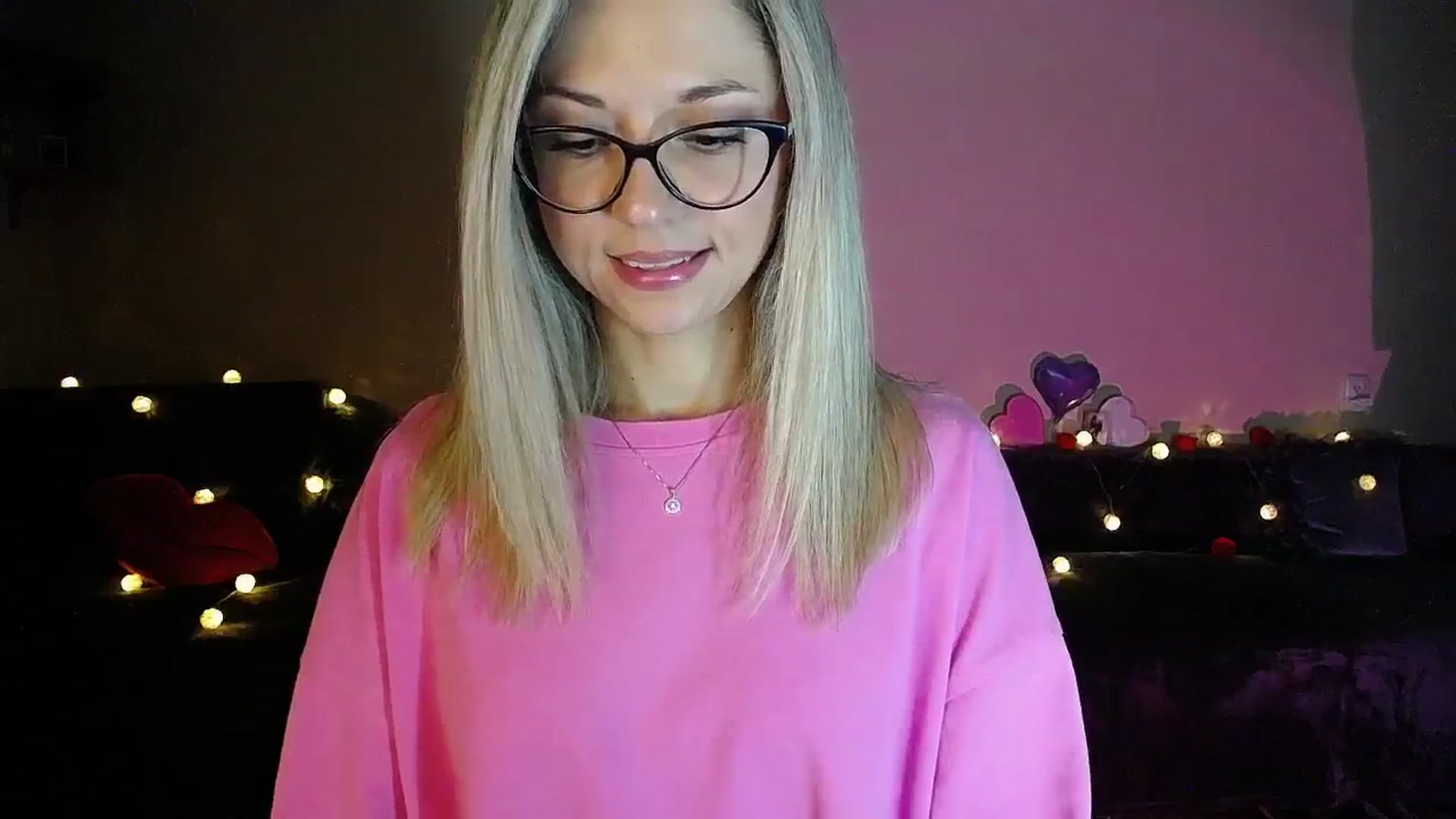 Gallery image thumbnail from Sunshine_alis's myfreecams stream on, 09/25/2025, 17:41 image 18 of 20