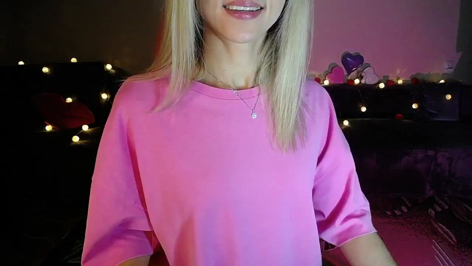 Gallery image thumbnail from Sunshine_alis's myfreecams stream on, 09/25/2025, 18:10 image 19 of 20