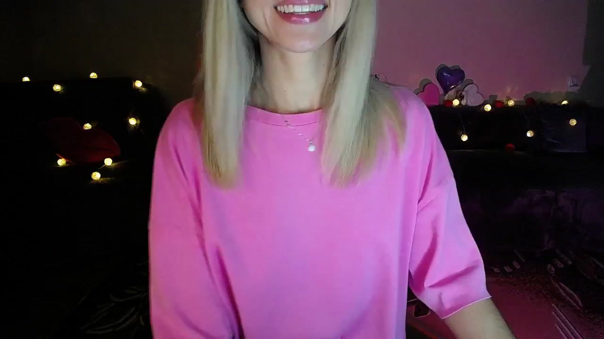 Gallery image thumbnail from Sunshine_alis's myfreecams stream on, 09/25/2025, 18:10 image 13 of 20