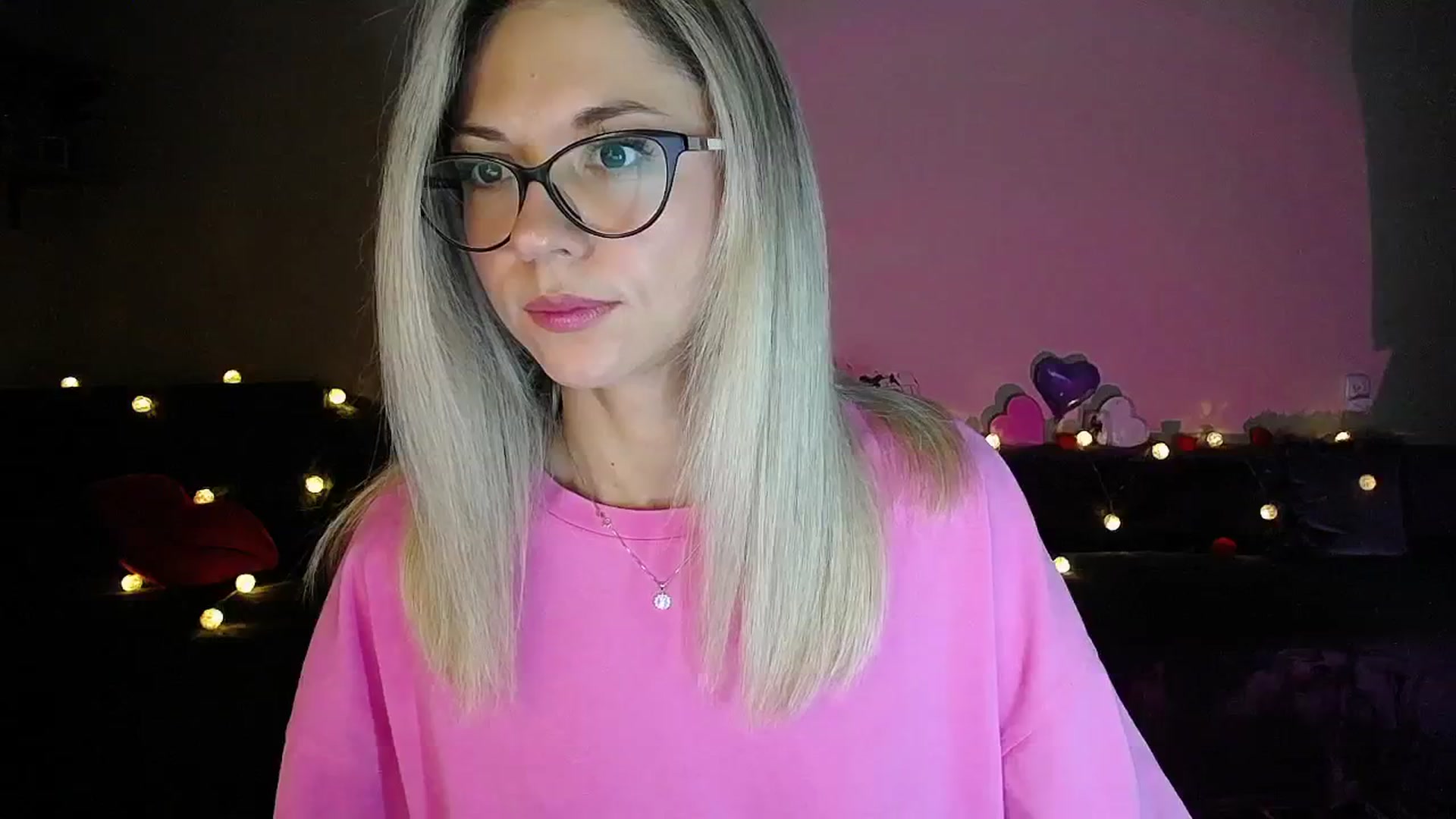 Gallery image thumbnail from Sunshine_alis's myfreecams stream on, 09/25/2025, 18:10 image 2 of 20