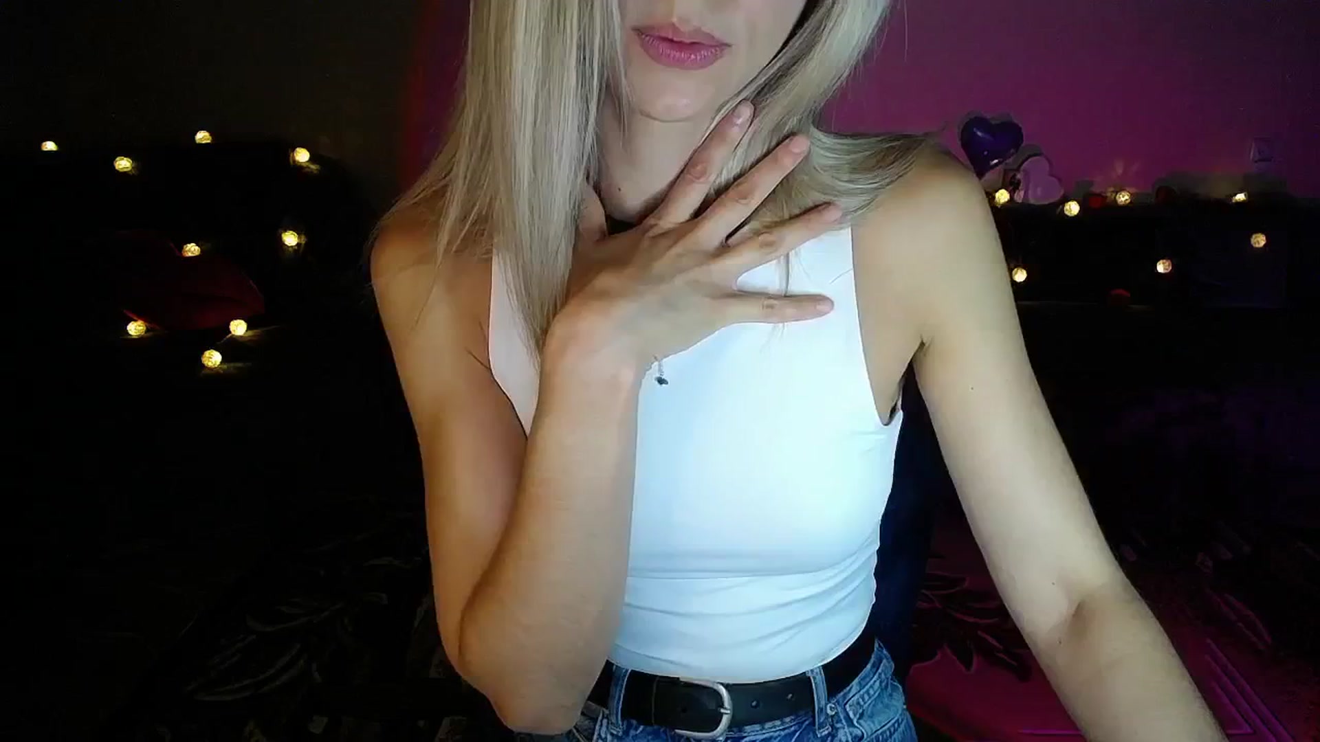 Gallery image thumbnail from Sunshine_alis's myfreecams stream on, 09/26/2025, 18:45 image 14 of 20