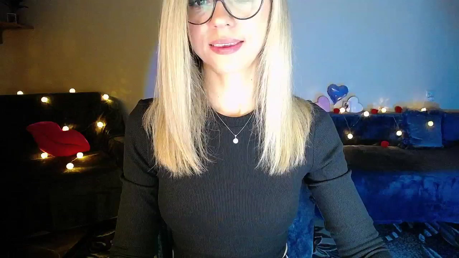 Gallery image thumbnail from Sunshine_alis's myfreecams stream on, 09/27/2025, 17:17 image 18 of 20
