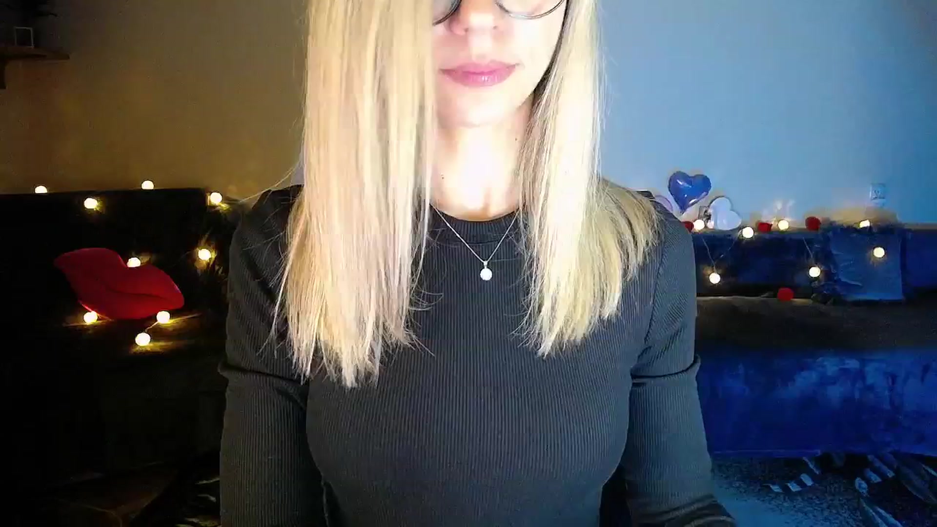 Gallery image thumbnail from Sunshine_alis's myfreecams stream on, 09/27/2025, 17:17 image 14 of 20