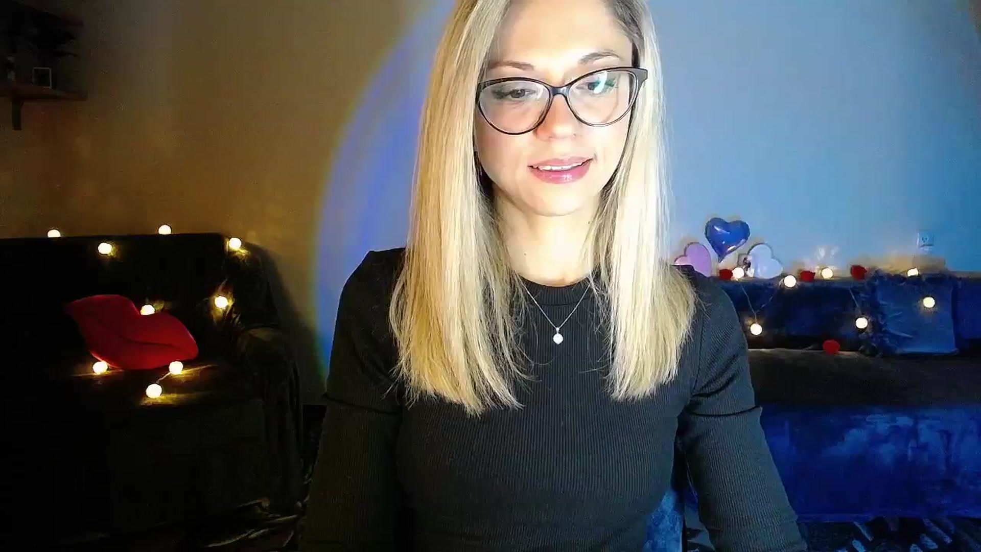 Gallery image thumbnail from Sunshine_alis's myfreecams stream on, 09/27/2025, 17:17 image 10 of 20