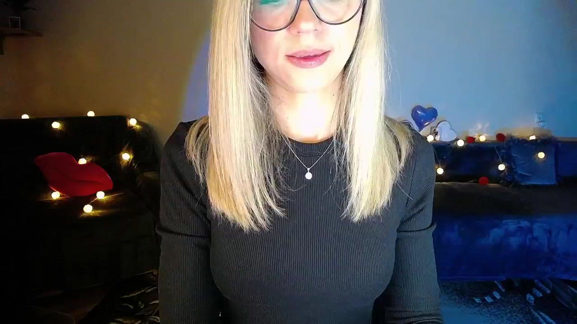 Gallery image thumbnail from Sunshine_alis's myfreecams stream on, 09/27/2025, 17:17 image 16 of 20