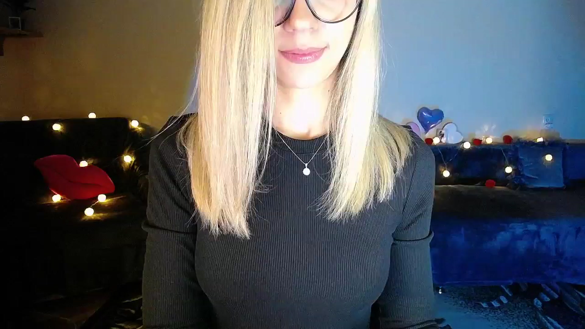 Gallery image thumbnail from Sunshine_alis's myfreecams stream on, 09/27/2025, 17:17 image 15 of 20