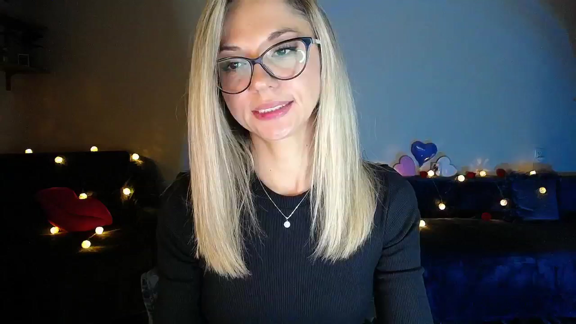 Gallery image thumbnail from Sunshine_alis's myfreecams stream on, 09/27/2025, 17:51 image 19 of 20