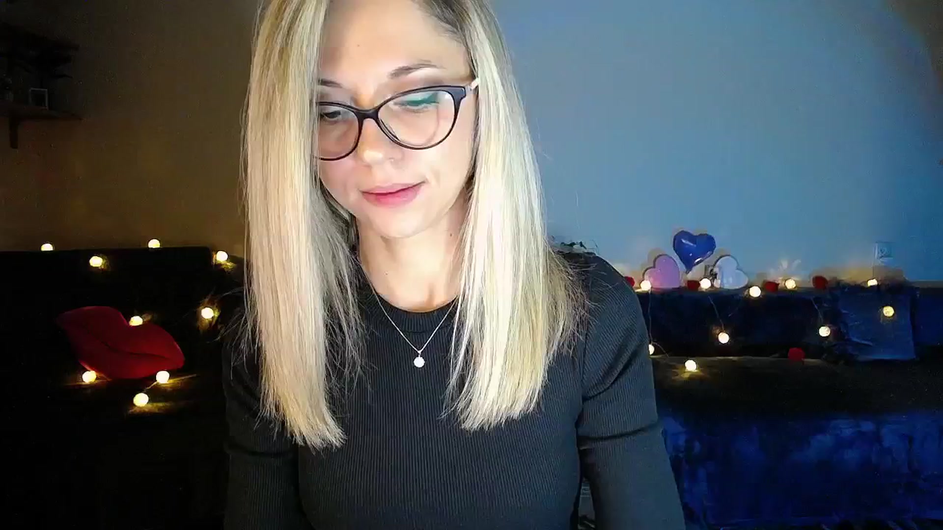 Gallery image thumbnail from Sunshine_alis's myfreecams stream on, 09/27/2025, 17:51 image 13 of 20