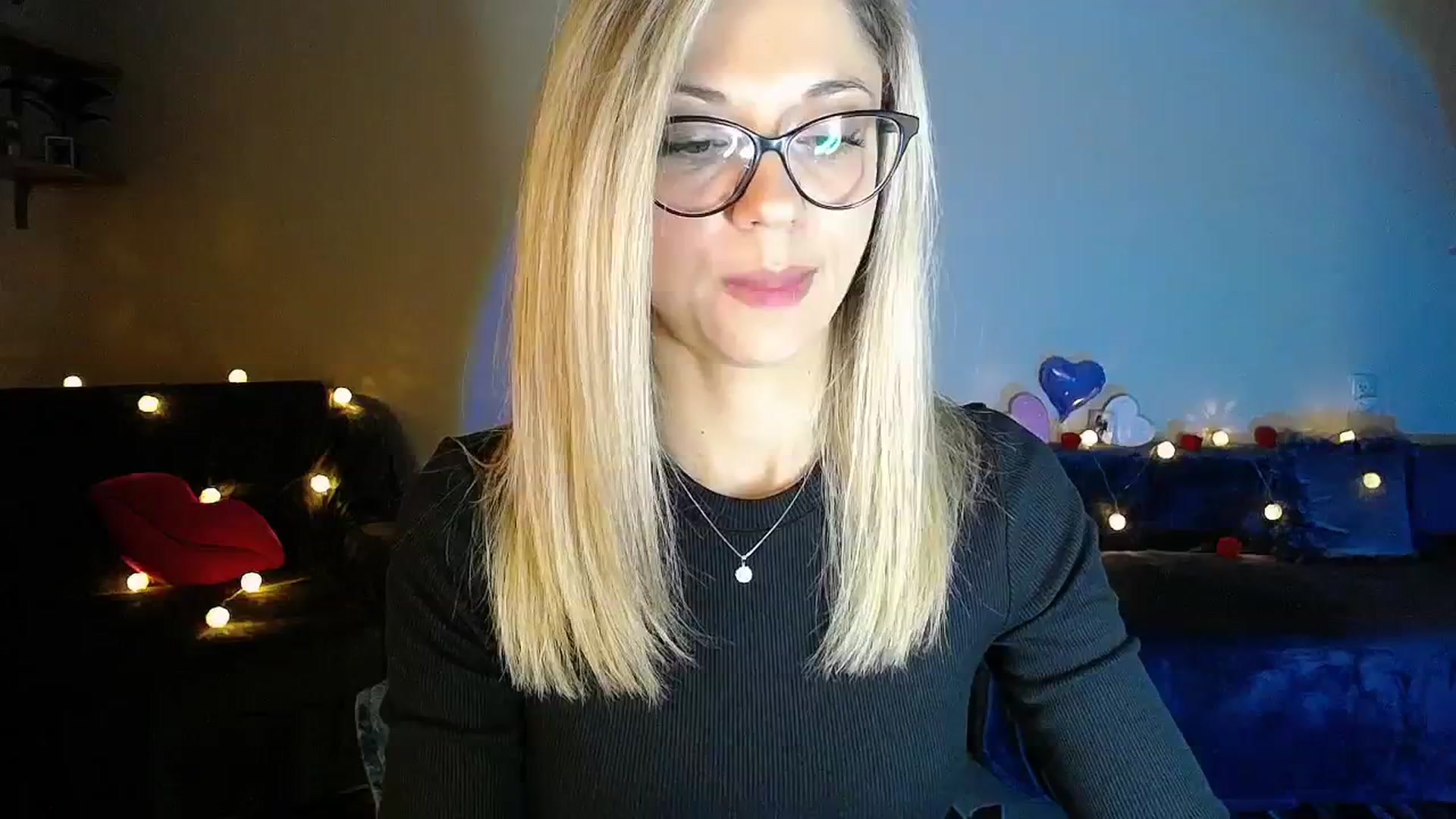 Gallery image thumbnail from Sunshine_alis's myfreecams stream on, 09/27/2025, 17:51 image 16 of 20
