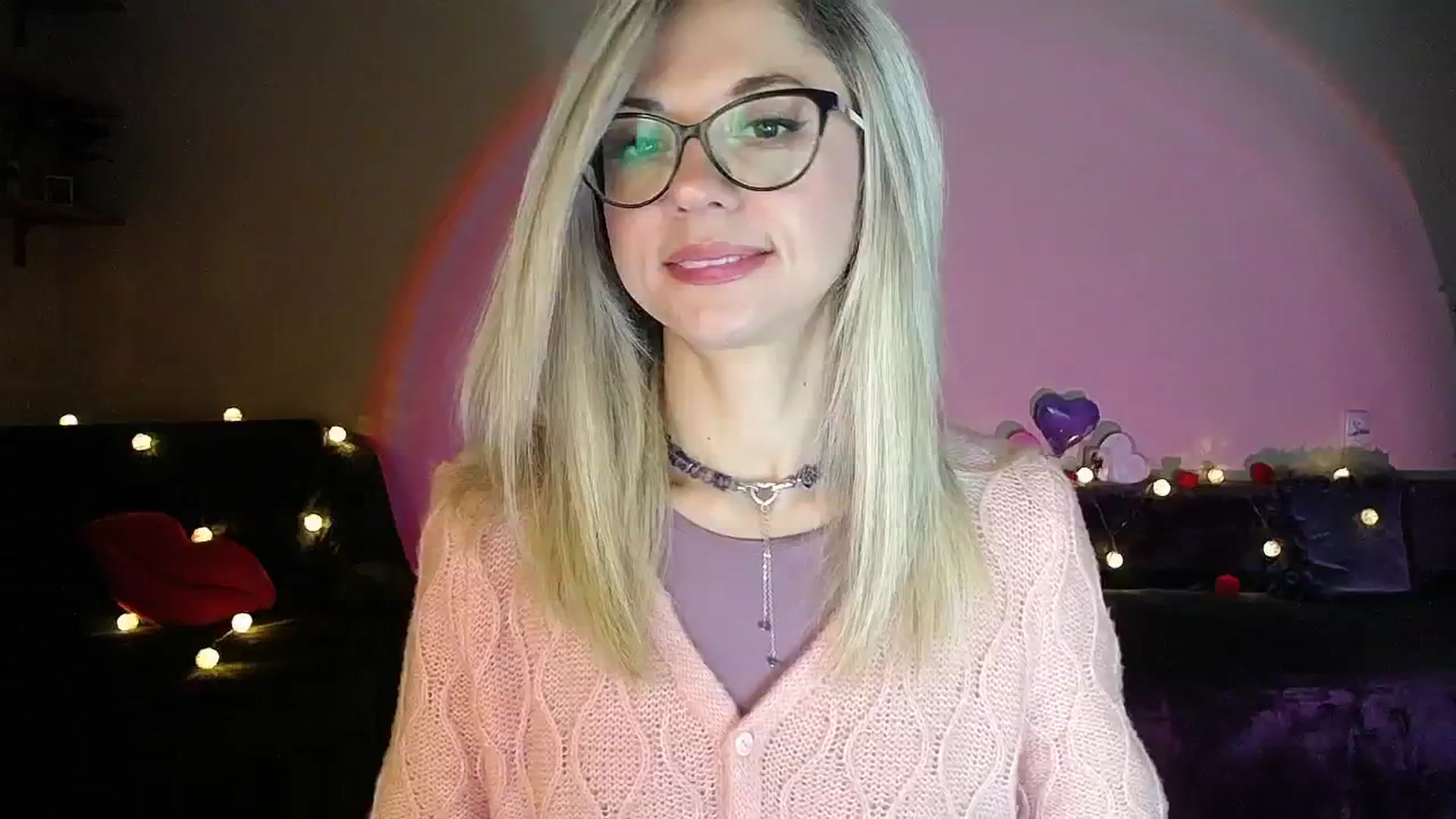 Gallery image thumbnail from Sunshine_alis's myfreecams stream on, 09/30/2025, 16:42 image 20 of 20