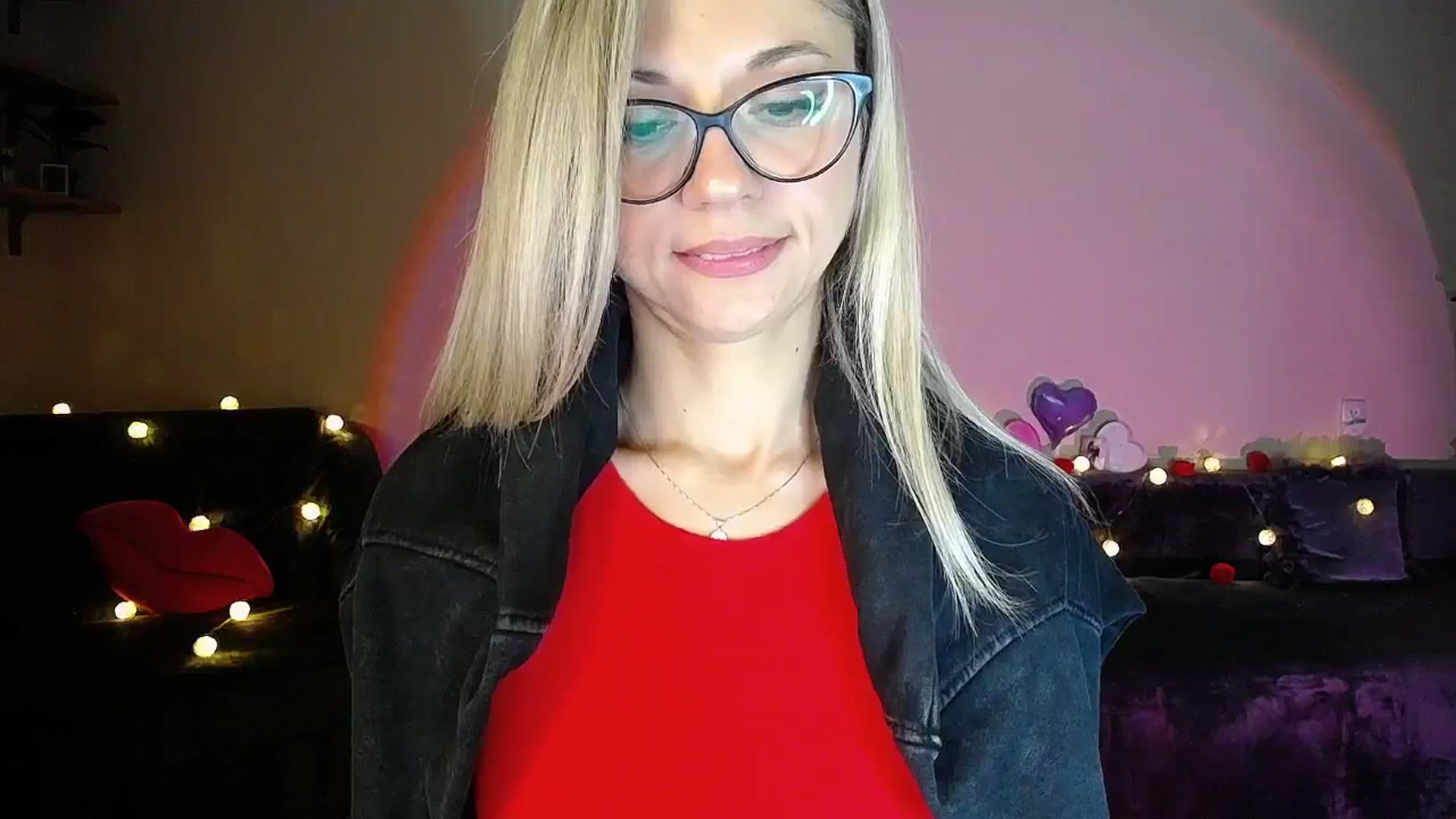 Gallery image thumbnail from Sunshine_alis's myfreecams stream on, 10/01/2025, 17:56 image 7 of 20