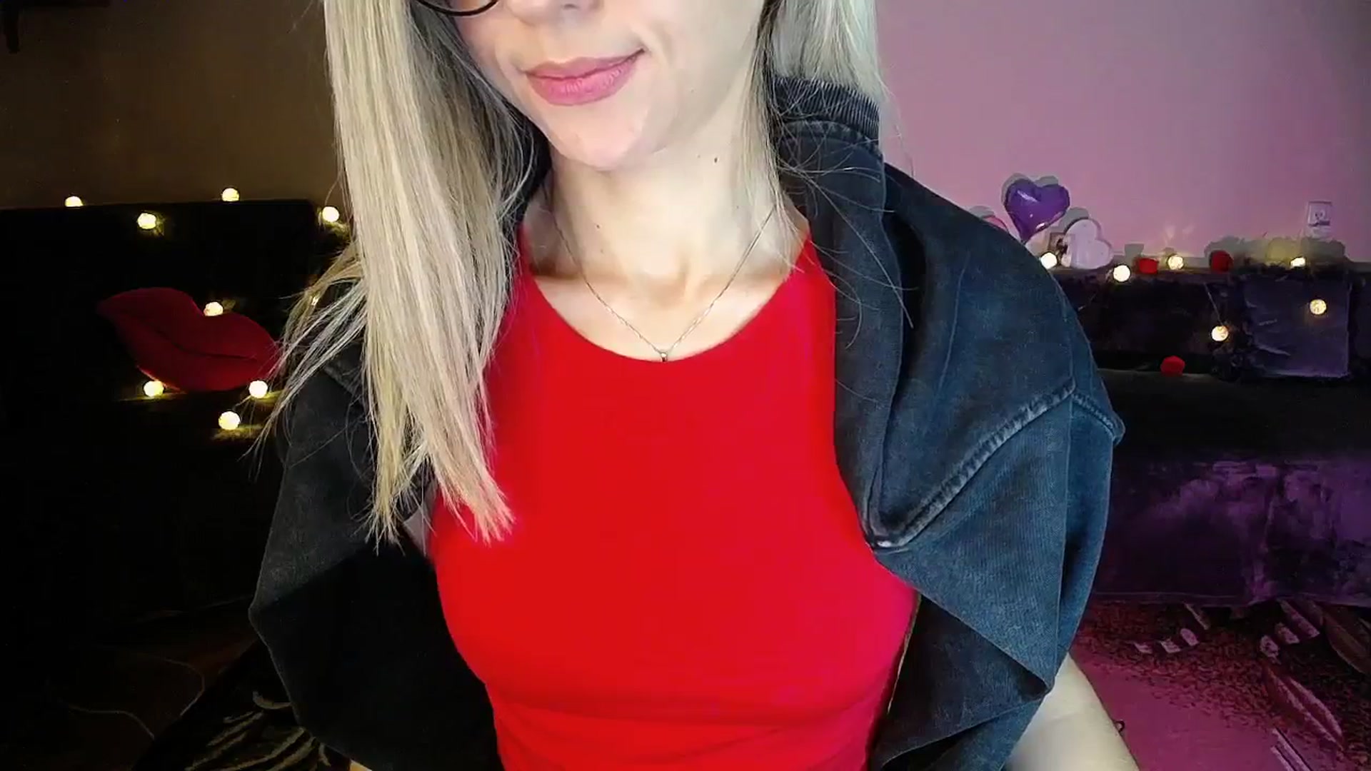 Gallery image thumbnail from Sunshine_alis's myfreecams stream on, 10/01/2025, 17:56 image 9 of 20