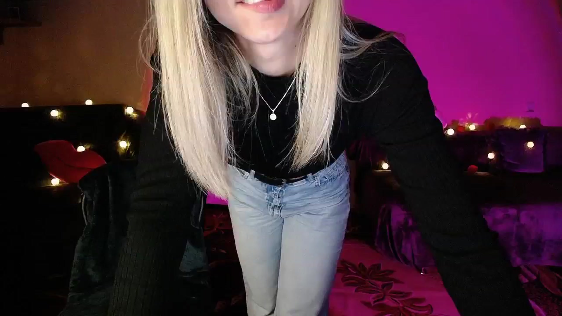 Gallery image thumbnail from Sunshine_alis's myfreecams stream on, 10/02/2025, 17:58 image 14 of 20