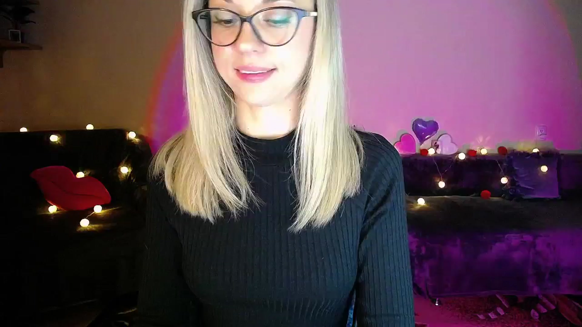 Gallery image thumbnail from Sunshine_alis's myfreecams stream on, 10/02/2025, 20:14 image 2 of 20