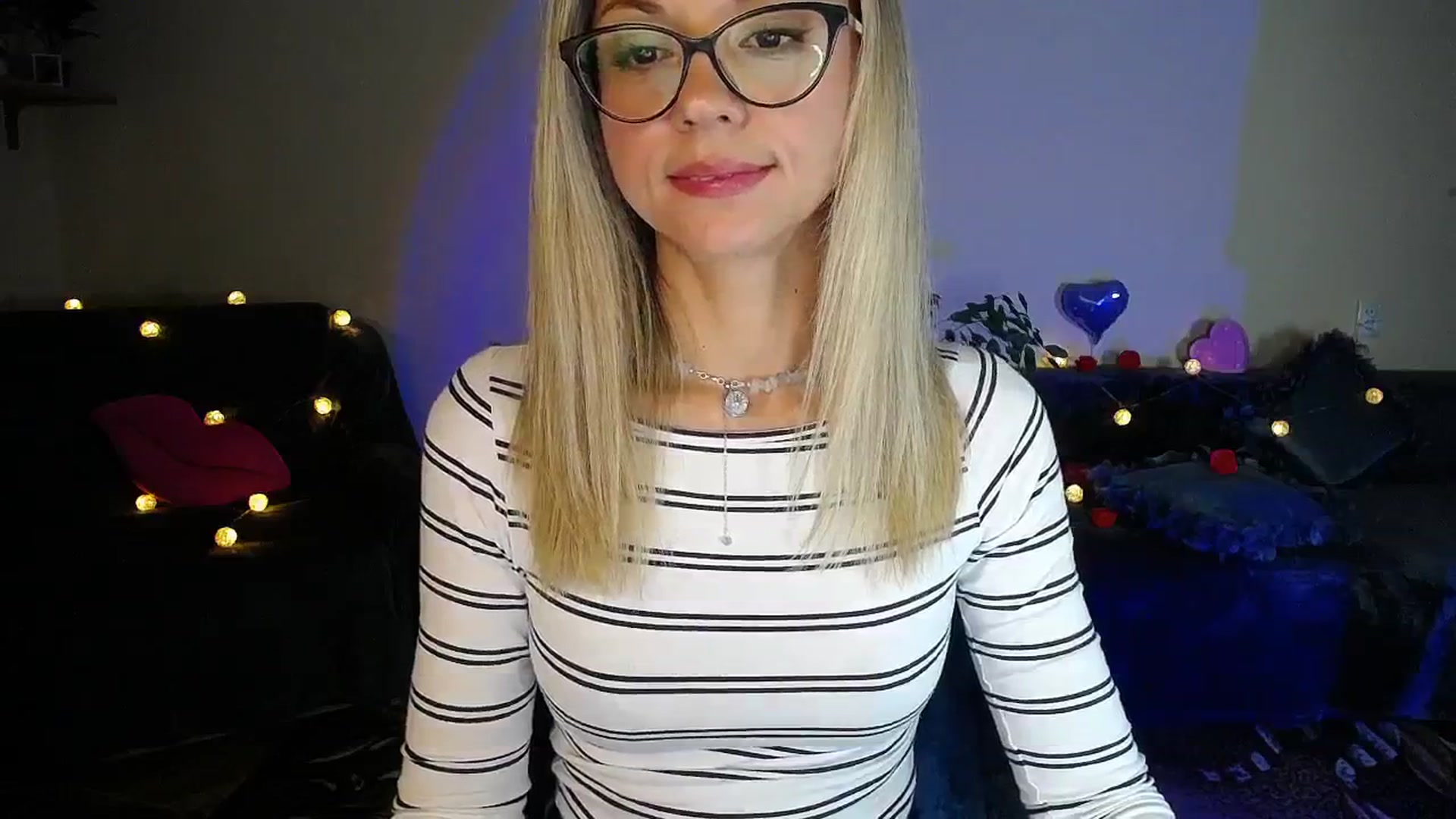 Gallery image thumbnail from Sunshine_alis's myfreecams stream on, 10/06/2025, 16:56 image 8 of 20