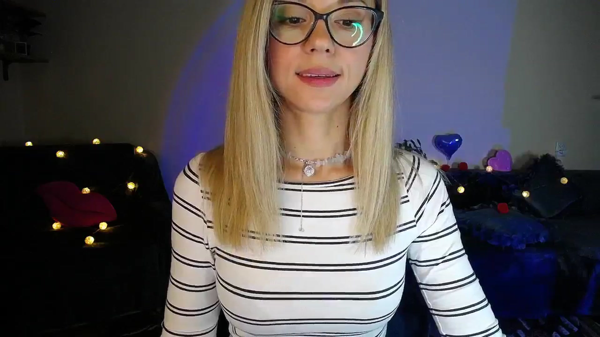 Gallery image thumbnail from Sunshine_alis's myfreecams stream on, 10/06/2025, 16:56 image 20 of 20