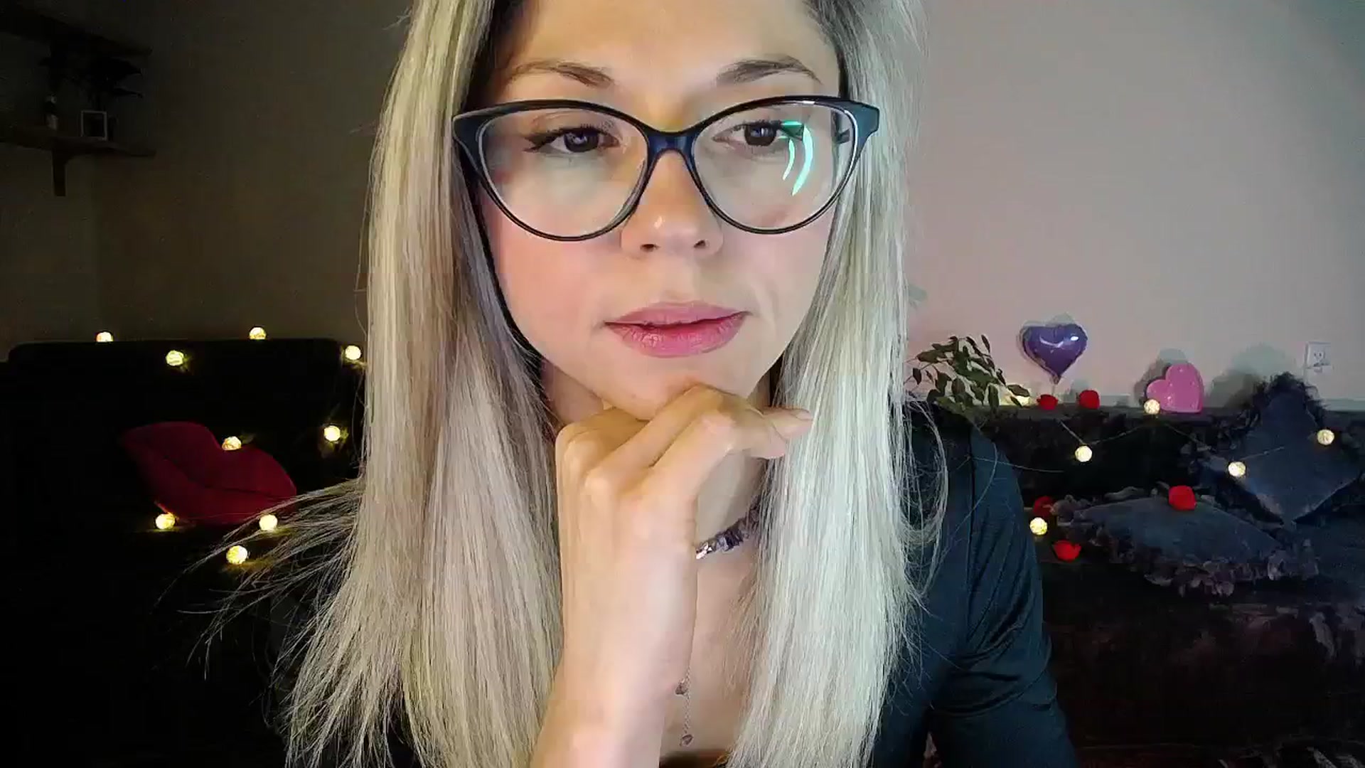 Gallery image thumbnail from Sunshine_alis's myfreecams stream on, 10/08/2025, 16:49 image 20 of 20