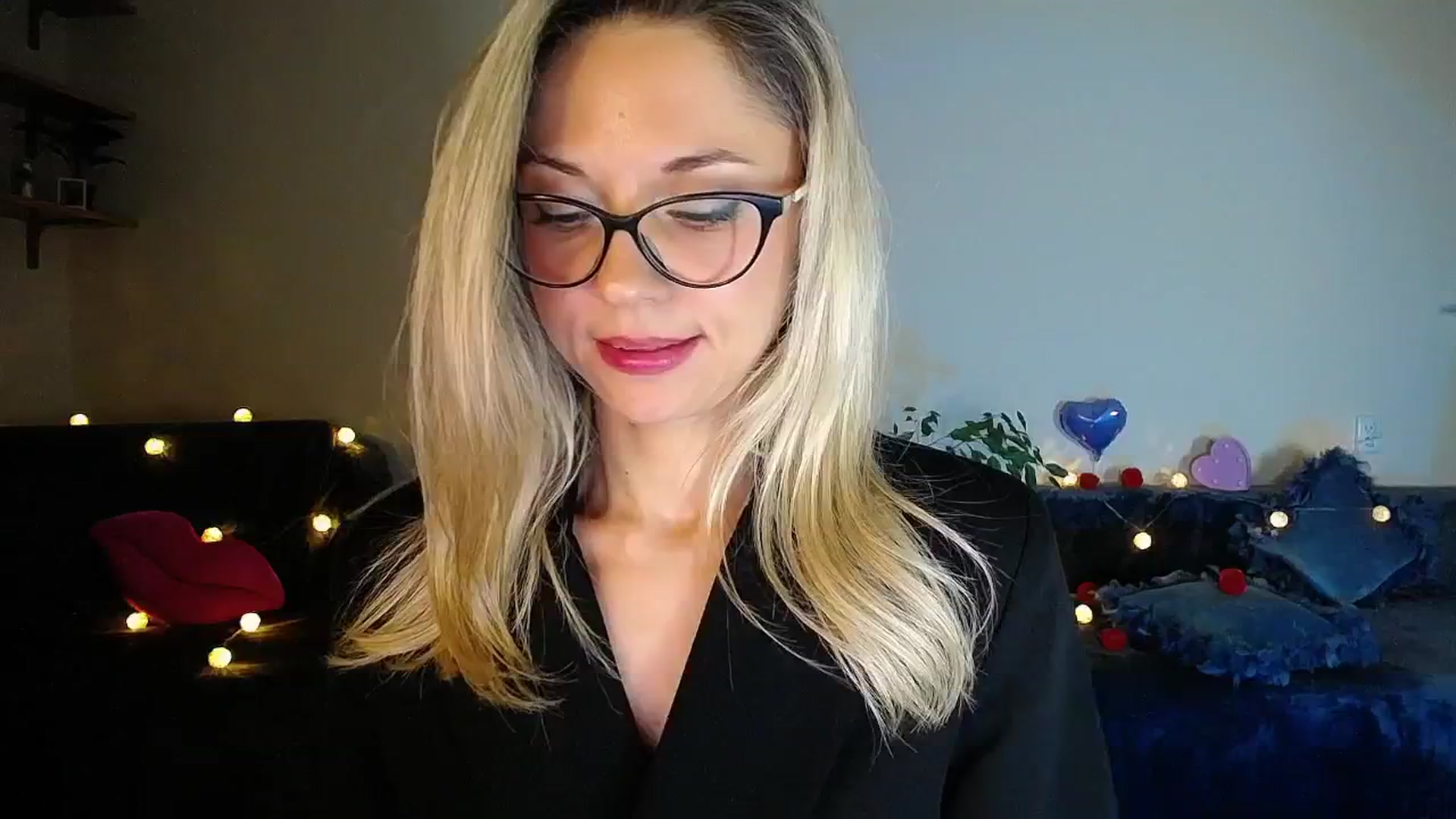 Gallery image thumbnail from Sunshine_alis's myfreecams stream on, 10/11/2025, 19:40 image 5 of 20