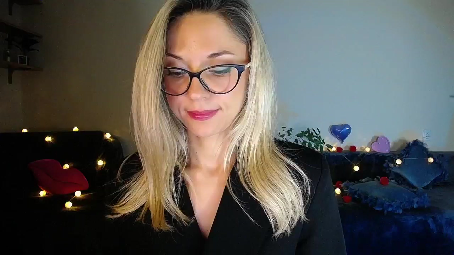 Gallery image thumbnail from Sunshine_alis's myfreecams stream on, 10/11/2025, 19:40 image 2 of 20