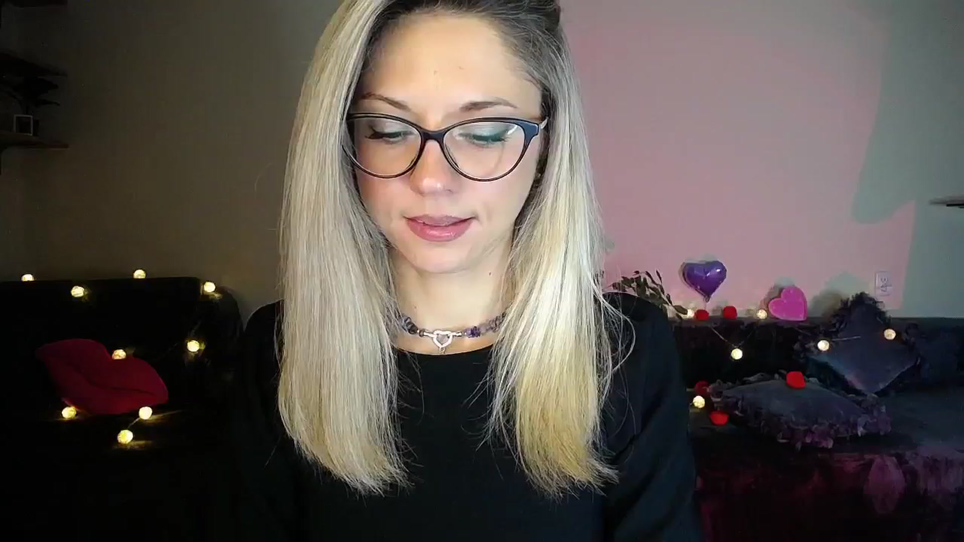 Gallery image thumbnail from Sunshine_alis's myfreecams stream on, 10/15/2025, 16:52 image 8 of 20