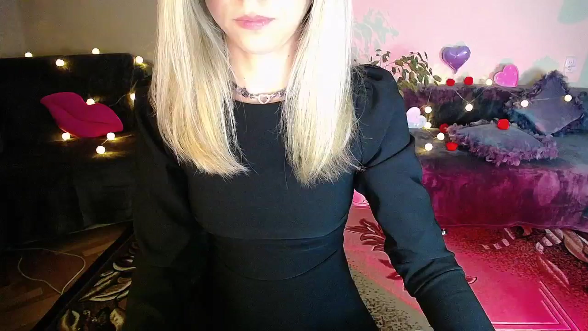 Gallery image thumbnail from Sunshine_alis's myfreecams stream on, 10/15/2025, 19:10 image 19 of 20