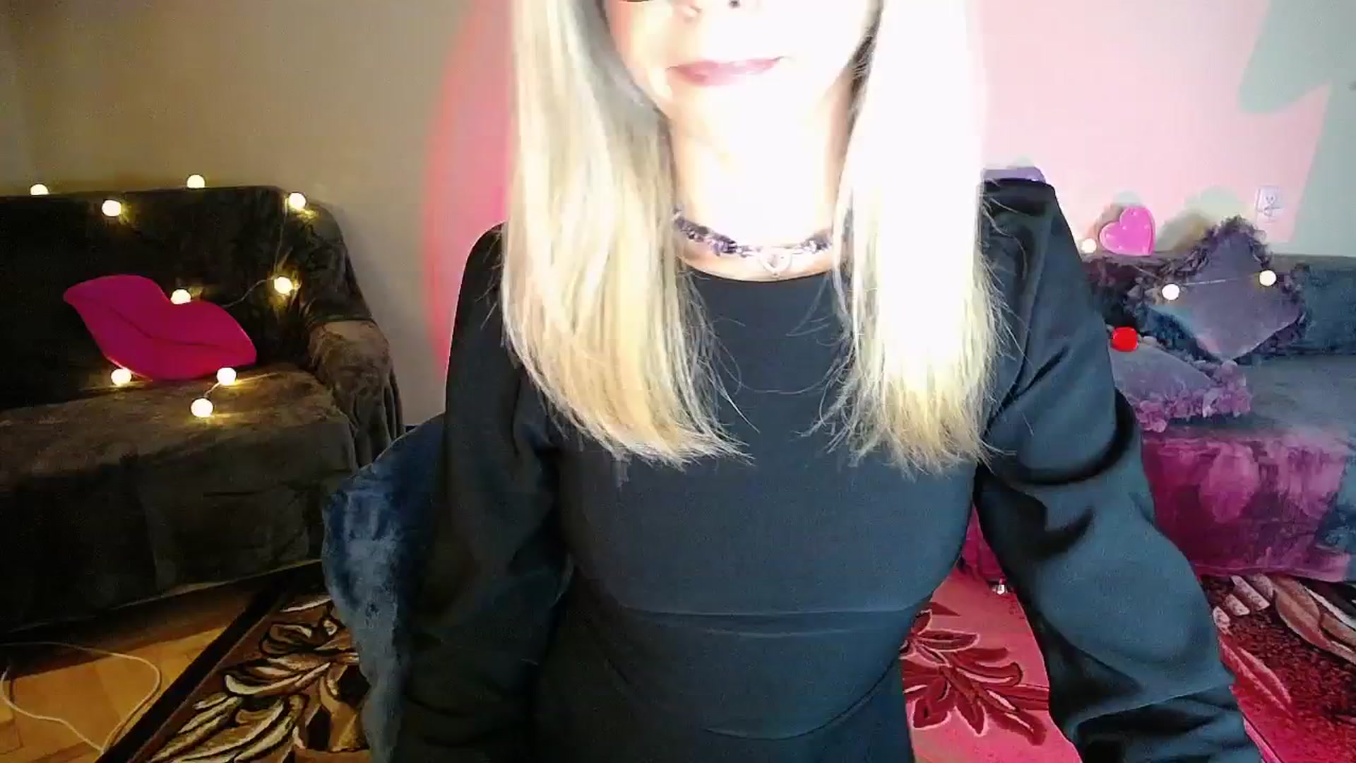 Gallery image thumbnail from Sunshine_alis's myfreecams stream on, 10/15/2025, 19:10 image 3 of 20