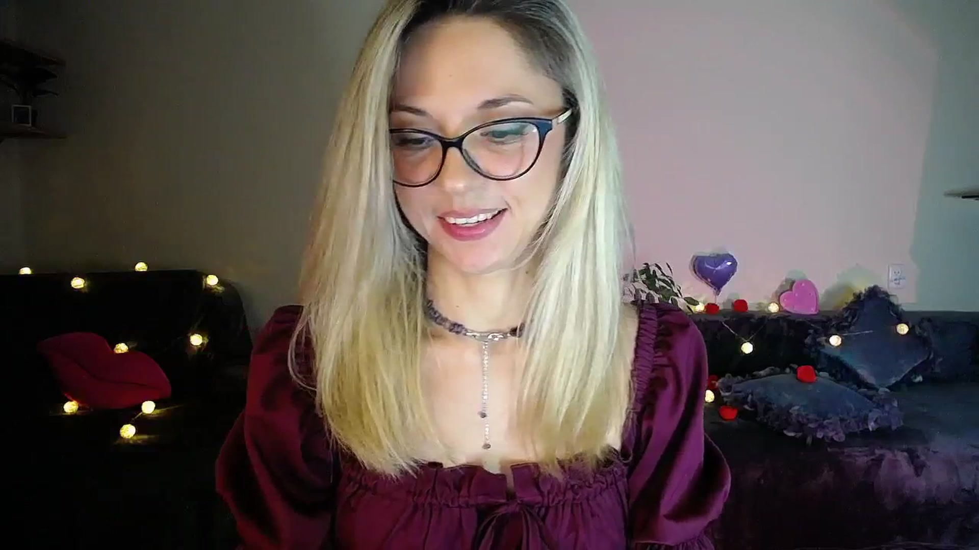 Gallery image thumbnail from Sunshine_alis's myfreecams stream on, 10/17/2025, 18:43 image 20 of 20