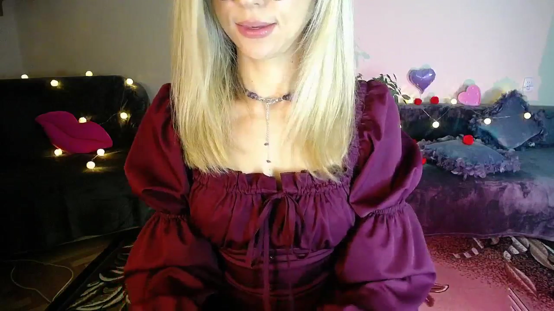 Gallery image thumbnail from Sunshine_alis's myfreecams stream on, 10/17/2025, 18:43 image 10 of 20