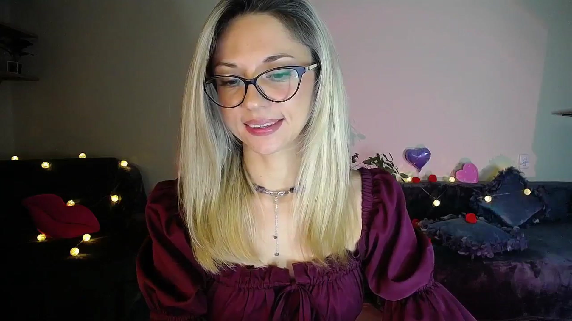 Gallery image thumbnail from Sunshine_alis's myfreecams stream on, 10/17/2025, 18:43 image 14 of 20
