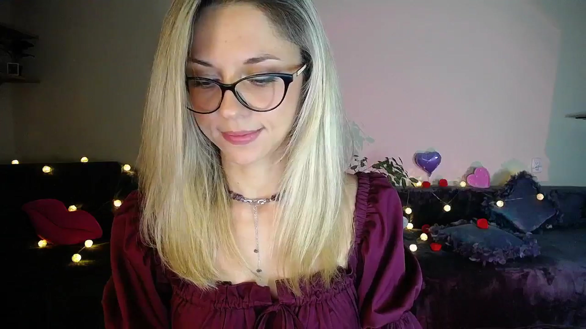 Gallery image thumbnail from Sunshine_alis's myfreecams stream on, 10/17/2025, 18:43 image 19 of 20