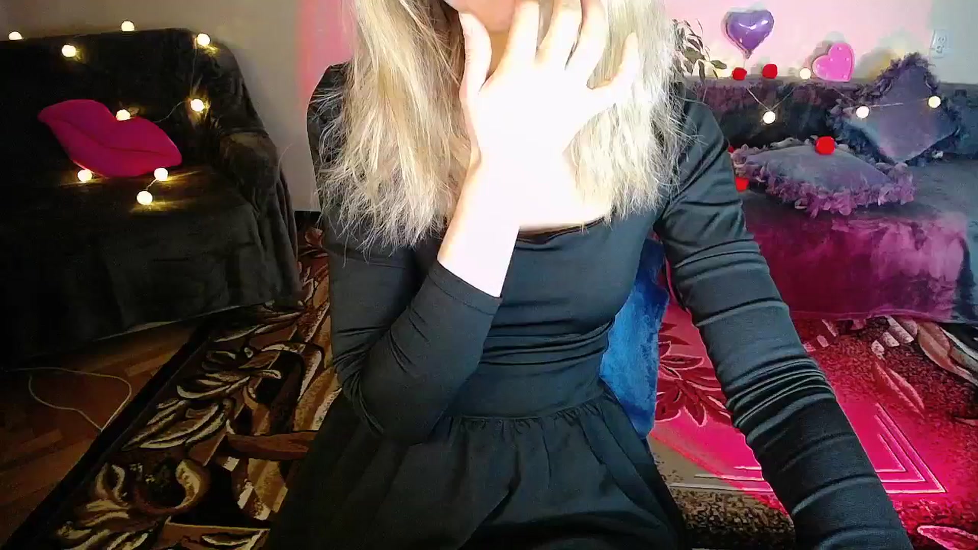 Gallery image thumbnail from Sunshine_alis's myfreecams stream on, 10/21/2025, 19:47 image 20 of 20