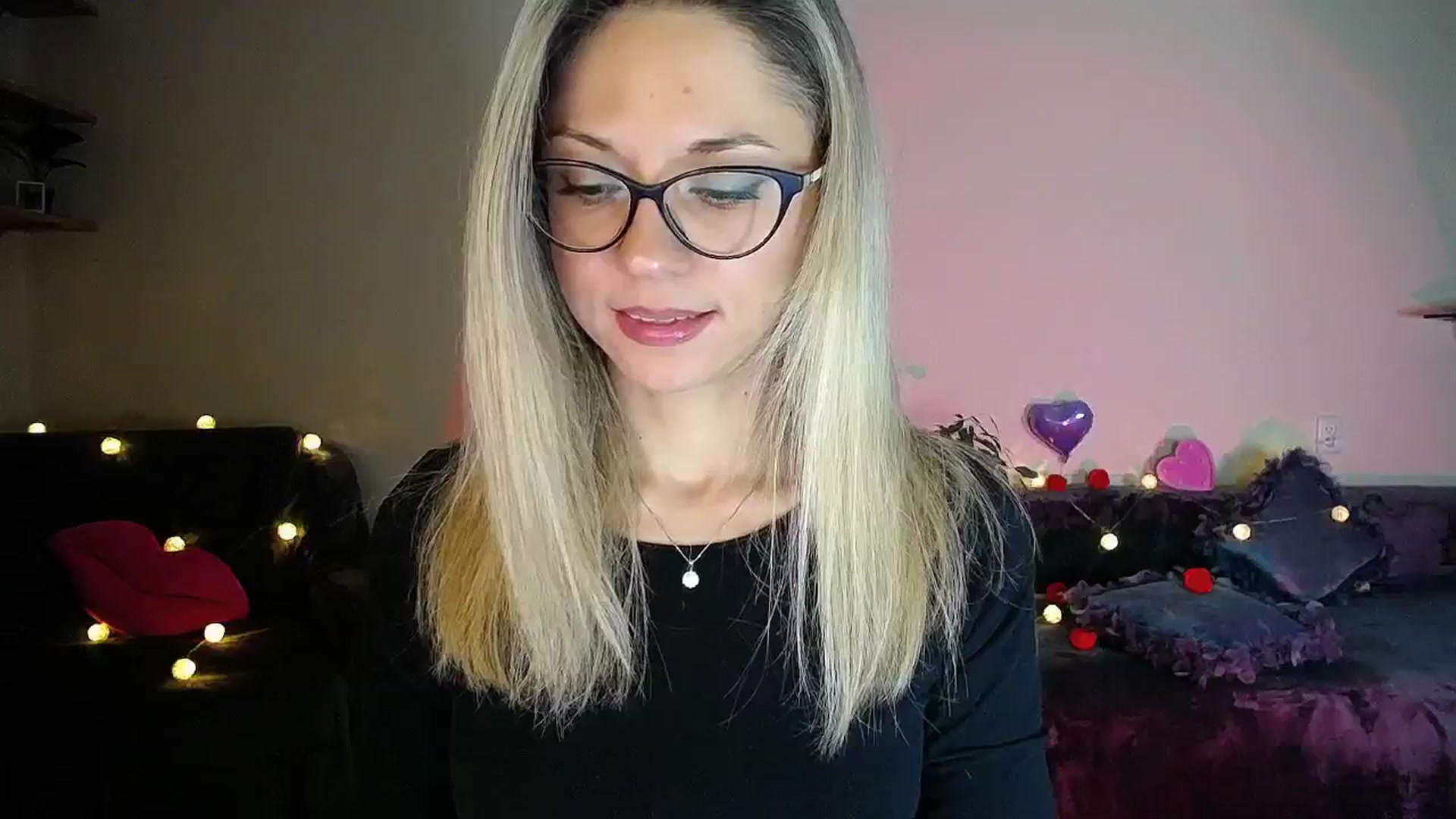 Gallery image thumbnail from Sunshine_alis's myfreecams stream on, 10/23/2025, 17:13 image 3 of 20