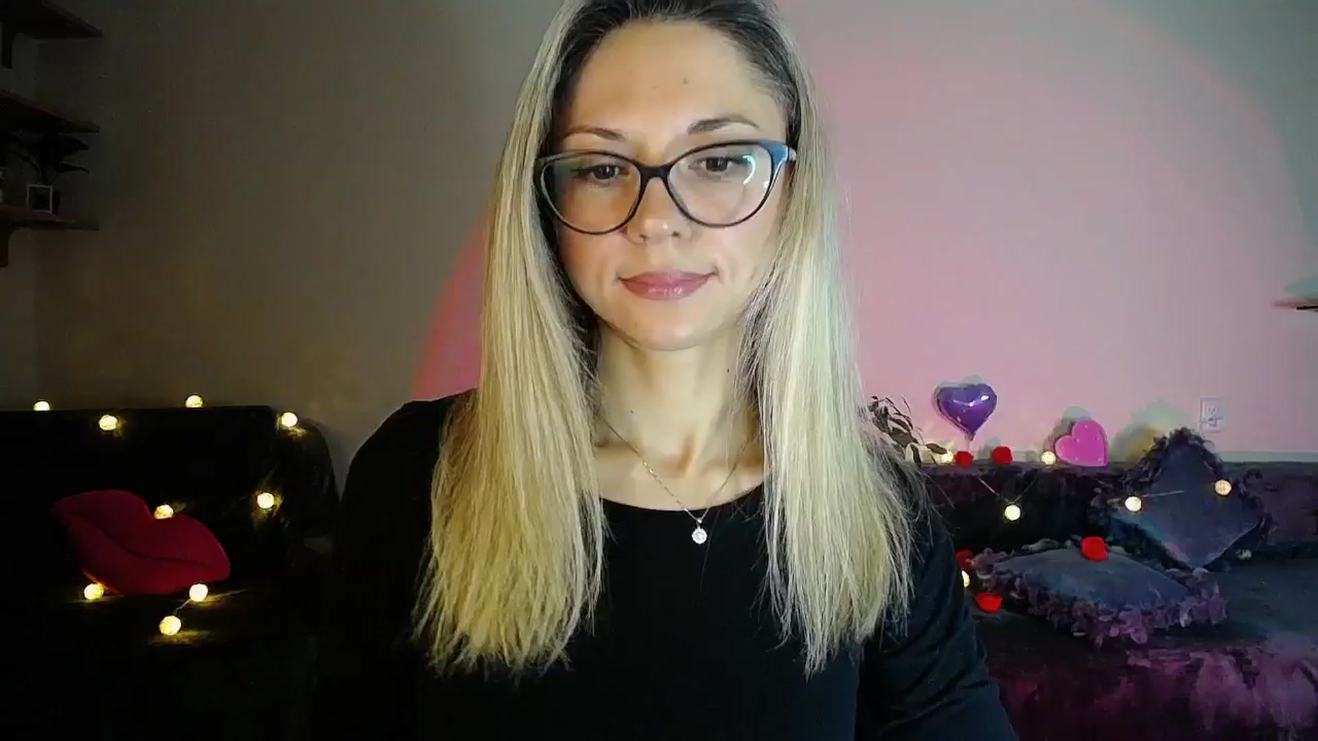Gallery image thumbnail from Sunshine_alis's myfreecams stream on, 10/23/2025, 17:13 image 18 of 20