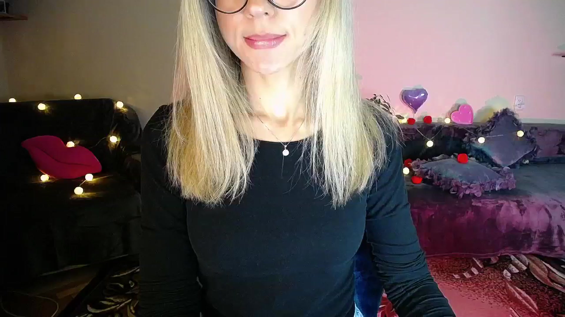 Gallery image thumbnail from Sunshine_alis's myfreecams stream on, 10/23/2025, 17:13 image 10 of 20