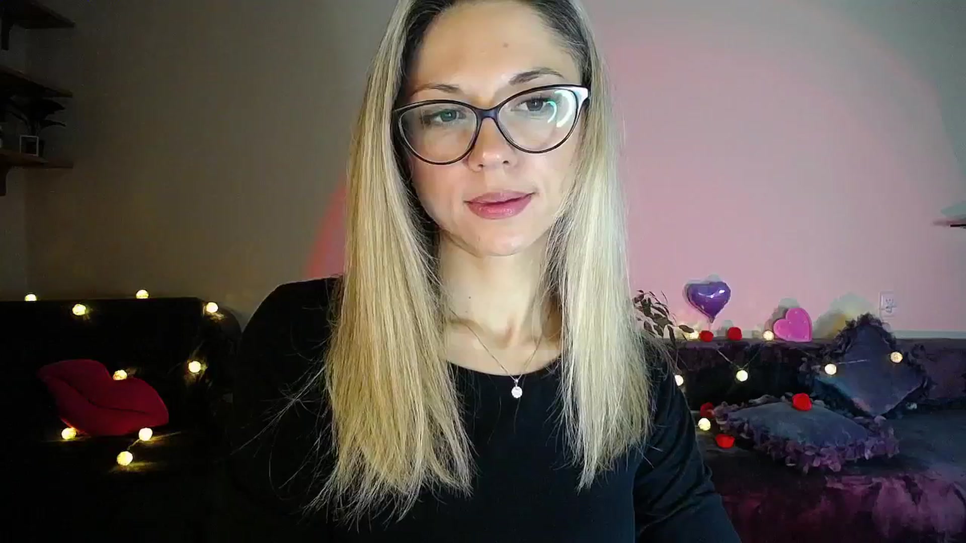 Gallery image thumbnail from Sunshine_alis's myfreecams stream on, 10/23/2025, 17:13 image 16 of 20