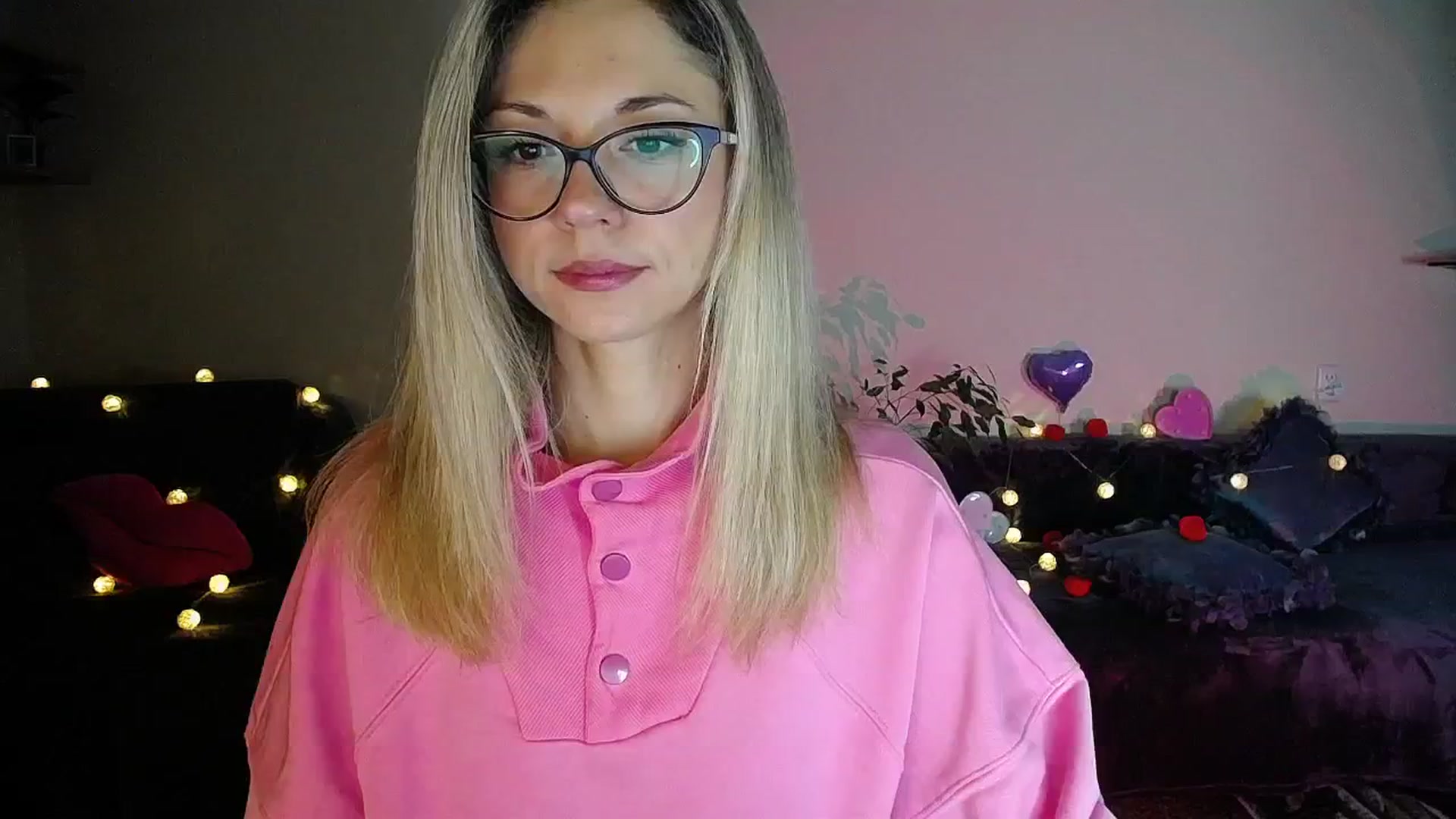 Gallery image thumbnail from Sunshine_alis's myfreecams stream on, 10/24/2025, 17:11 image 5 of 20